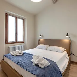 Santa Reparata By Mamo , Florencia Italia